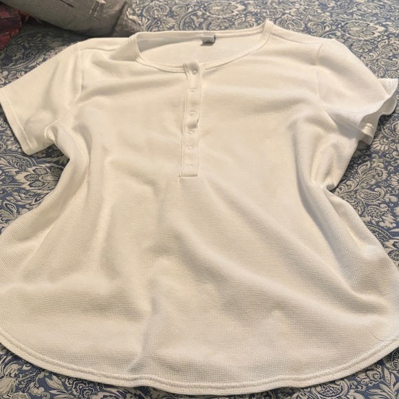 Bundle Old Navy Short Sleeve Henley Top-Black White Peach - Picture 2 of 14